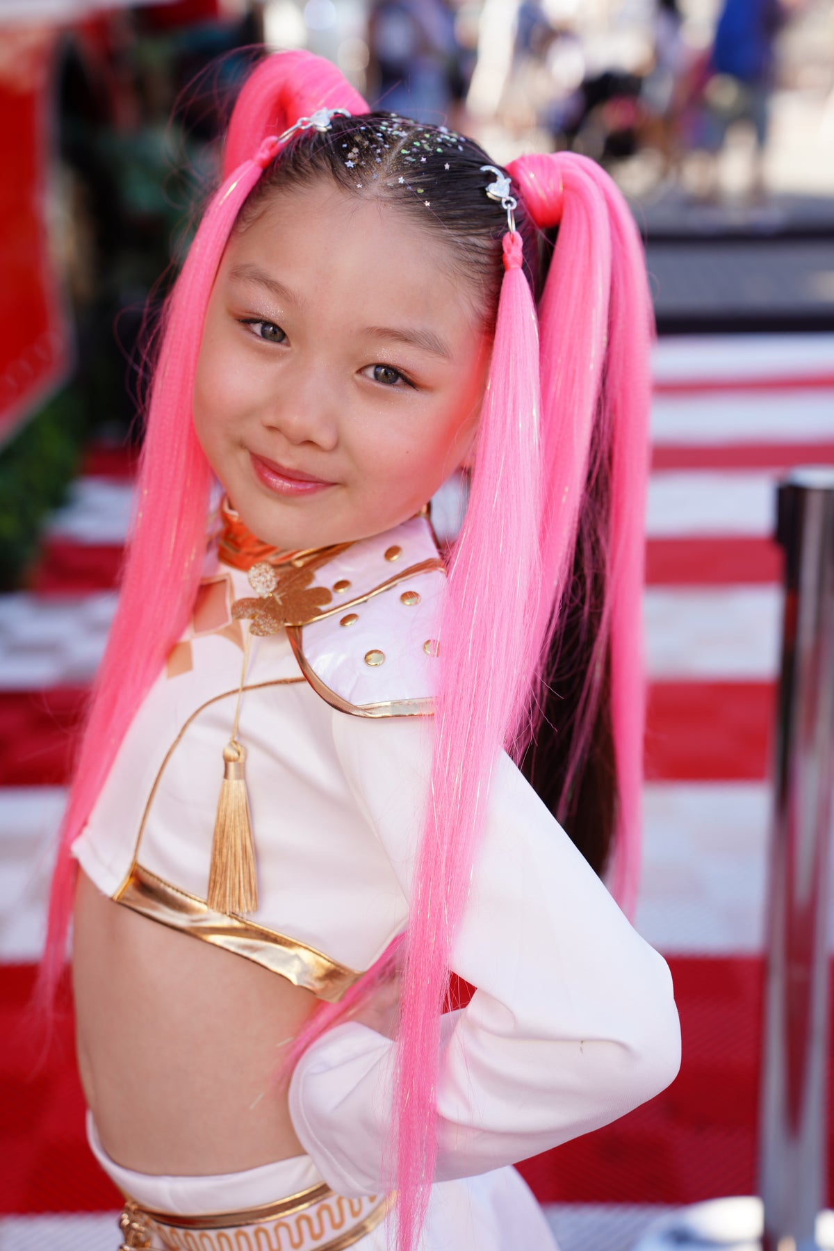 Golden Kpop Costume